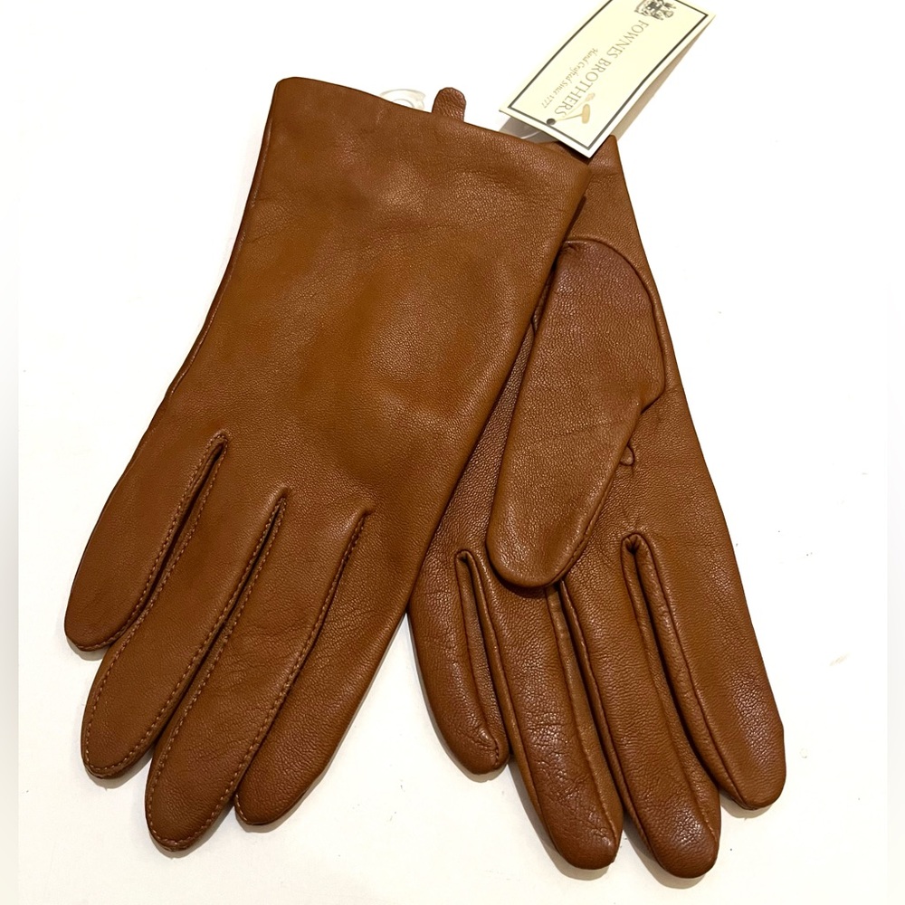 FOWNES BROTHERS Leather Silk Lined Gloves in British Tan L